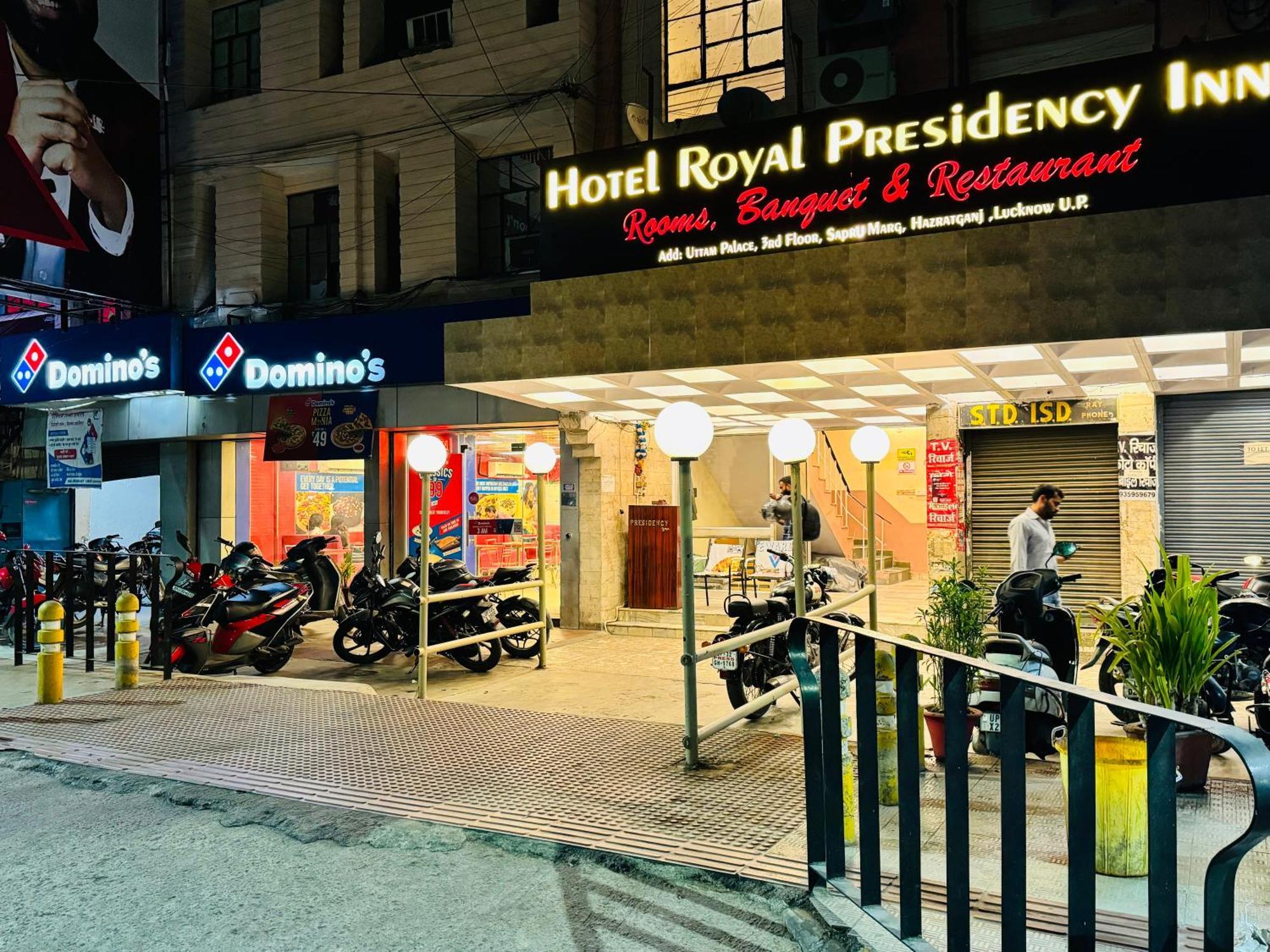 The Royal Presidency Inn Lucknow Buitenkant foto